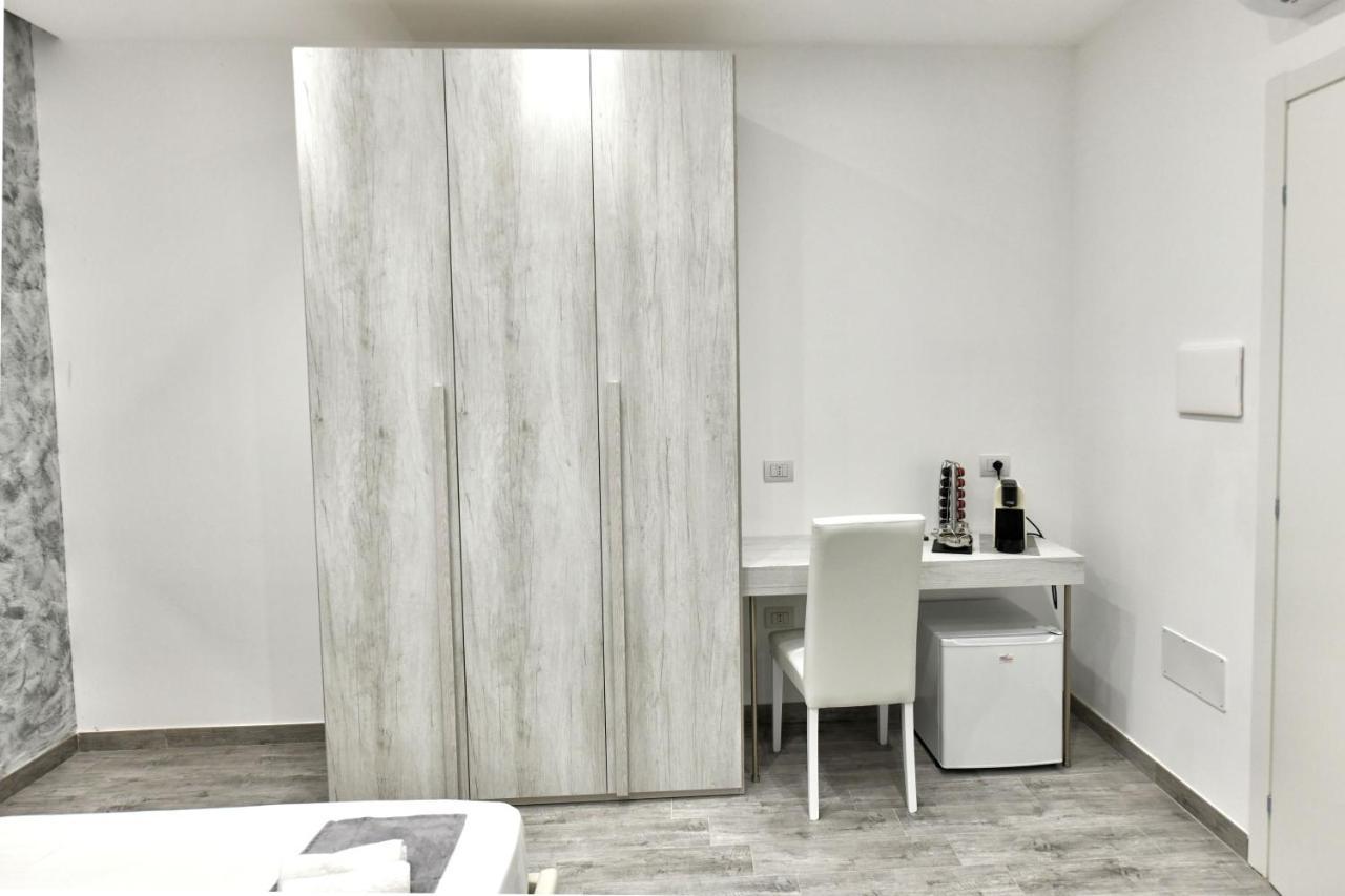 Vl Central Room Olbia Dış mekan fotoğraf